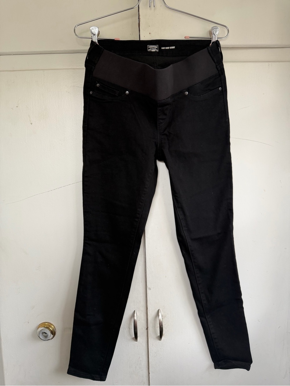 Levi’s black maternity jeans